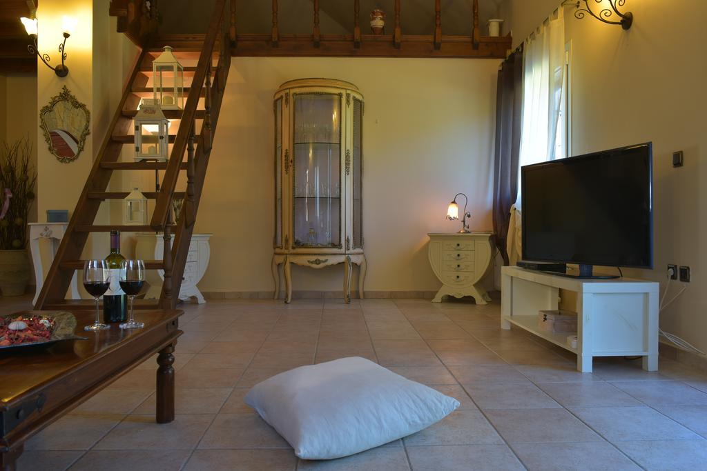 Paxos Santa Marina Villas Gaios Eksteriør billede