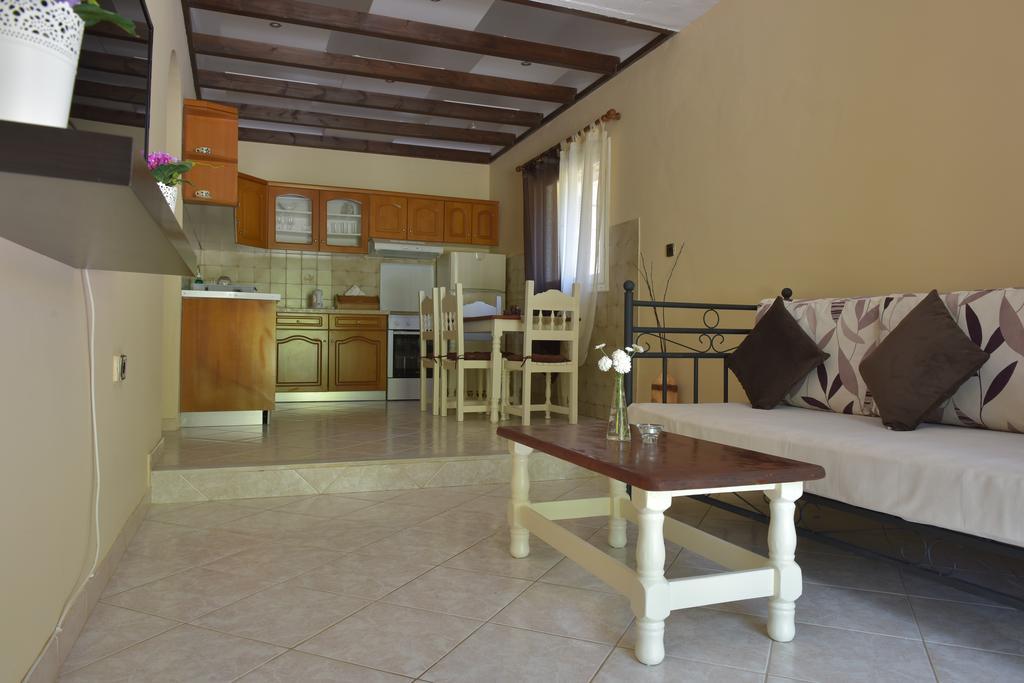 Paxos Santa Marina Villas Gaios Eksteriør billede