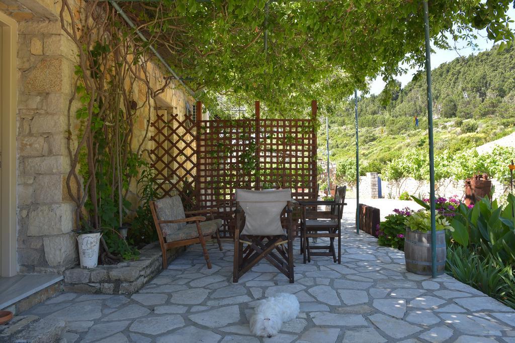 Paxos Santa Marina Villas Gaios Eksteriør billede