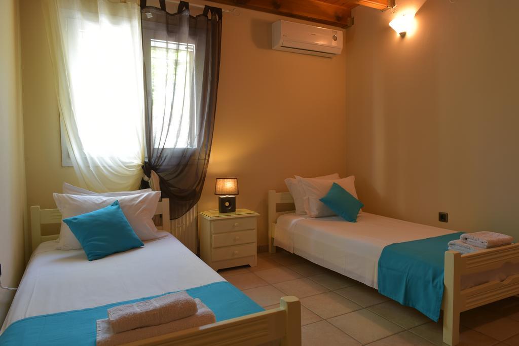 Paxos Santa Marina Villas Gaios Eksteriør billede