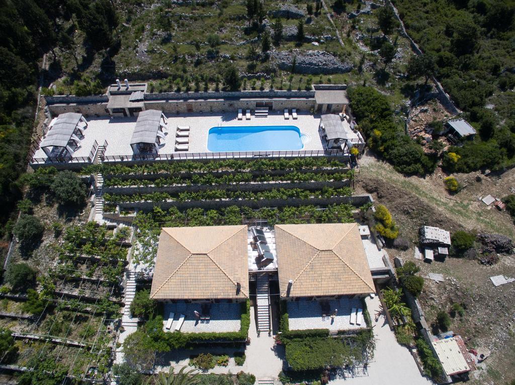 Paxos Santa Marina Villas Gaios Eksteriør billede